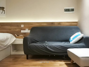 【AI高清2K修复】2021.1.31【黄先生之今夜硬邦邦】老黄上场，本场妹子很有镜头感，屁股超会迎合，夹腿这